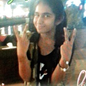 Meet your Posher, Fatima